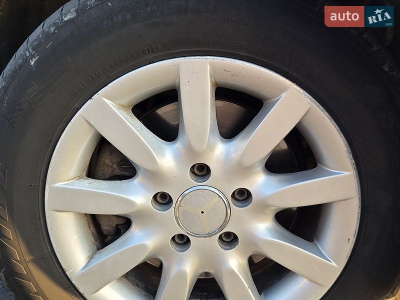 Седан Audi A4 2001 в Чернігові