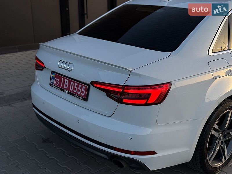 Седан Audi A4 2017 в Тернополе