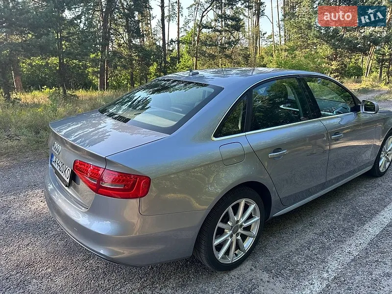 Audi A4 2015 VIN WAUAFAFL6GN011430 фото оголошення 4 з 78
