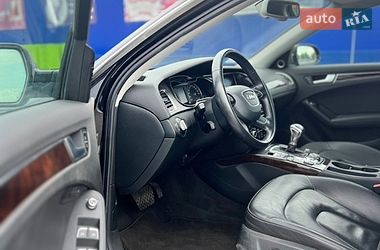 Седан Audi A4 2013 в Нововолынске