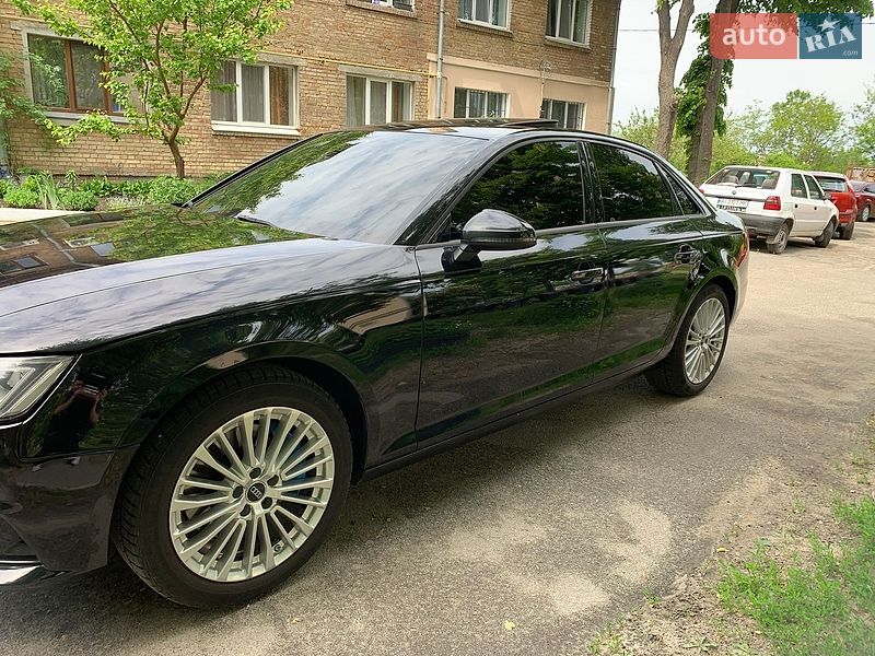 Седан Audi A4 2016 в Ирпене