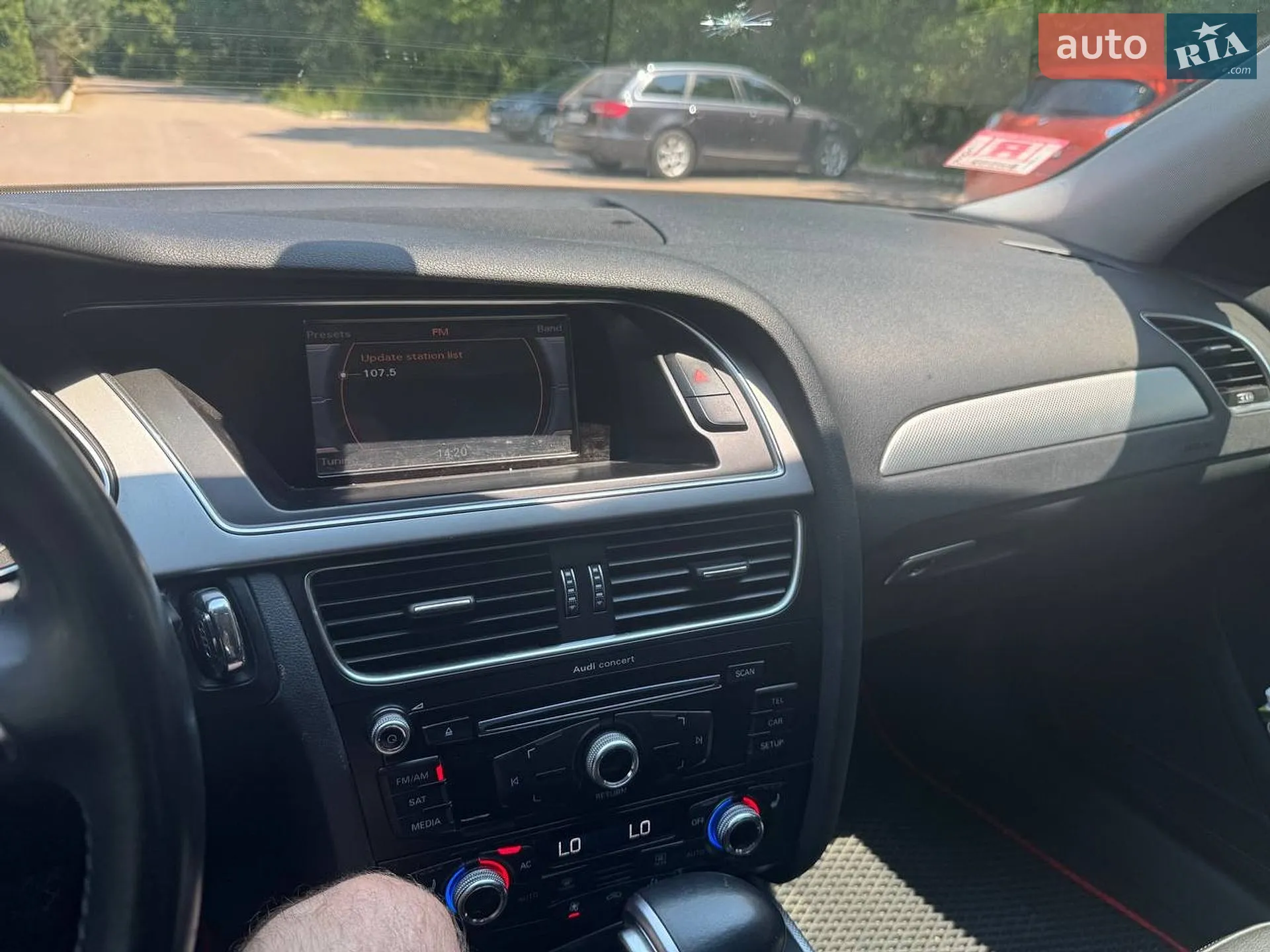 2012 Audi A4 - мініатюра 9