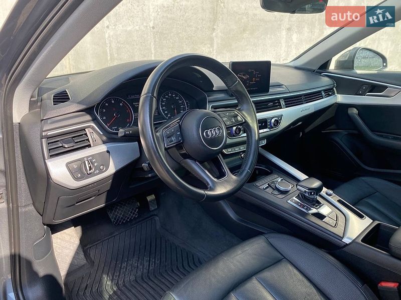 Седан Audi A4 2016 в Києві