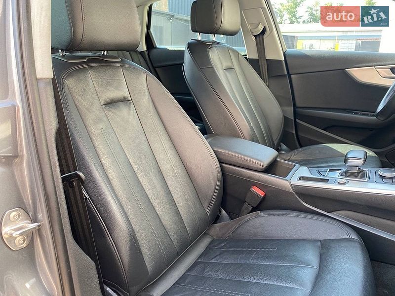 Седан Audi A4 2016 в Києві