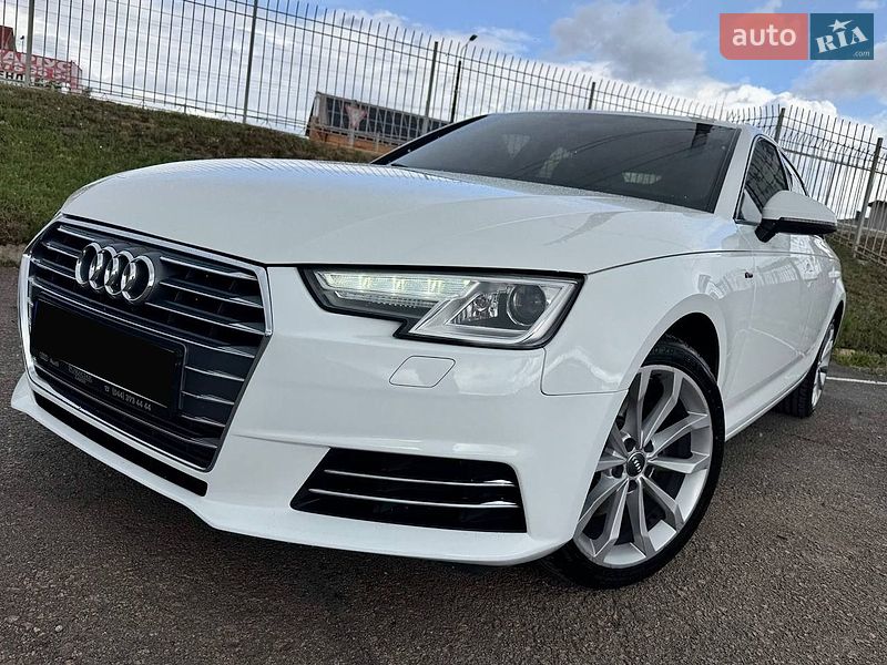 Седан Audi A4 2015 в Киеве