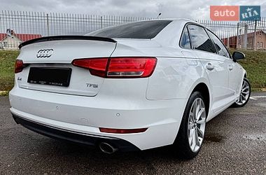 Седан Audi A4 2015 в Киеве