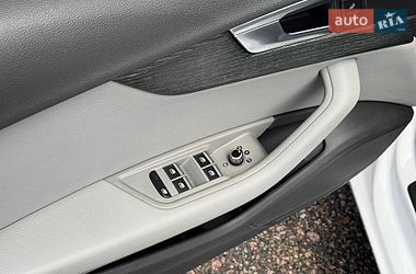 Седан Audi A4 2015 в Киеве