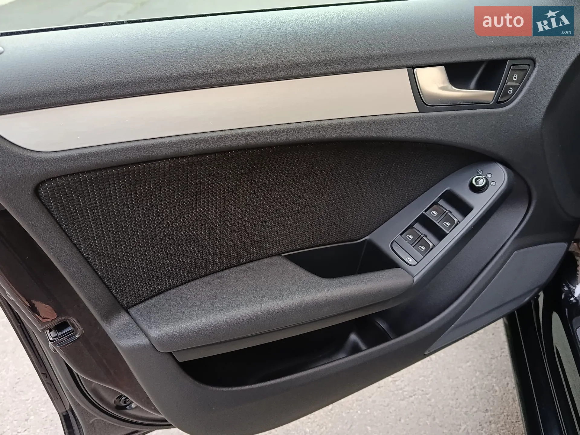 2011 Audi A4 - мініатюра 13