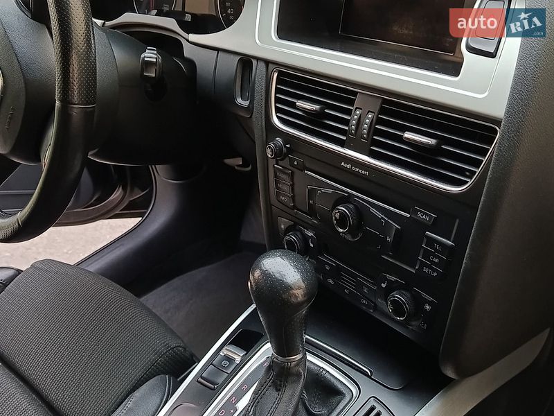 Универсал Audi A4 2011 в Одессе