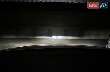 Седан Audi A4 2015 в Кам'янському
