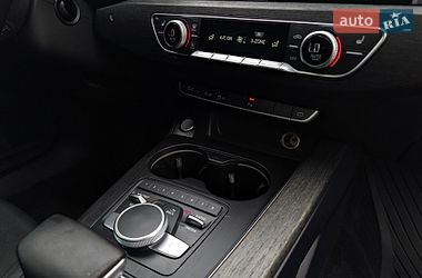 Седан Audi A4 2017 в Дрогобыче