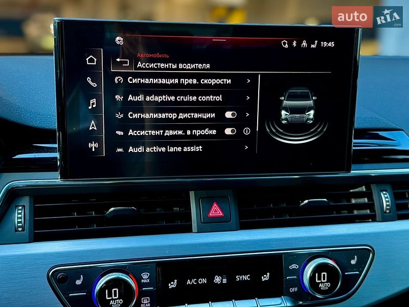 Седан Audi A4 2022 в Харкові