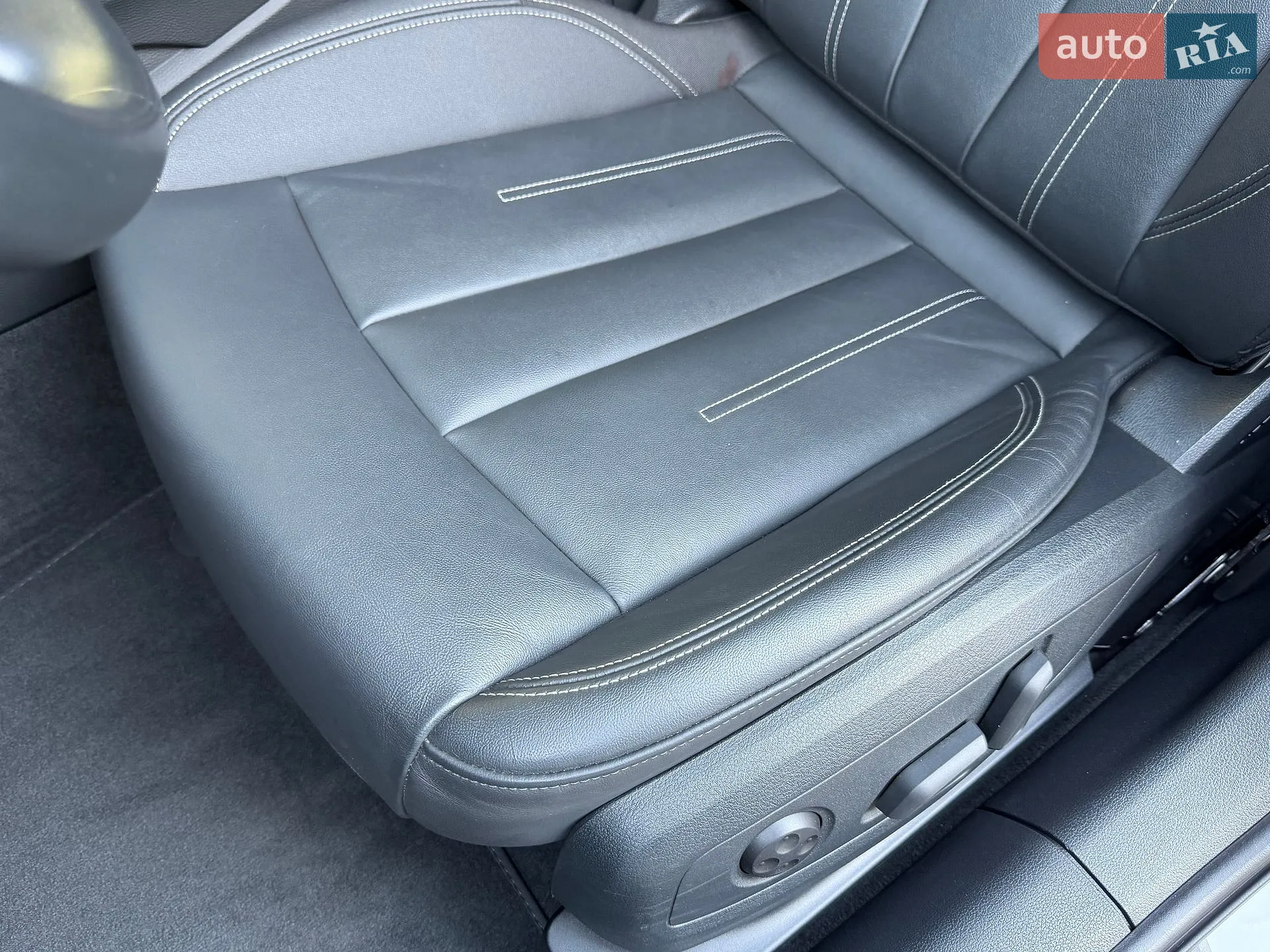 2022 Audi A4 - мініатюра 38