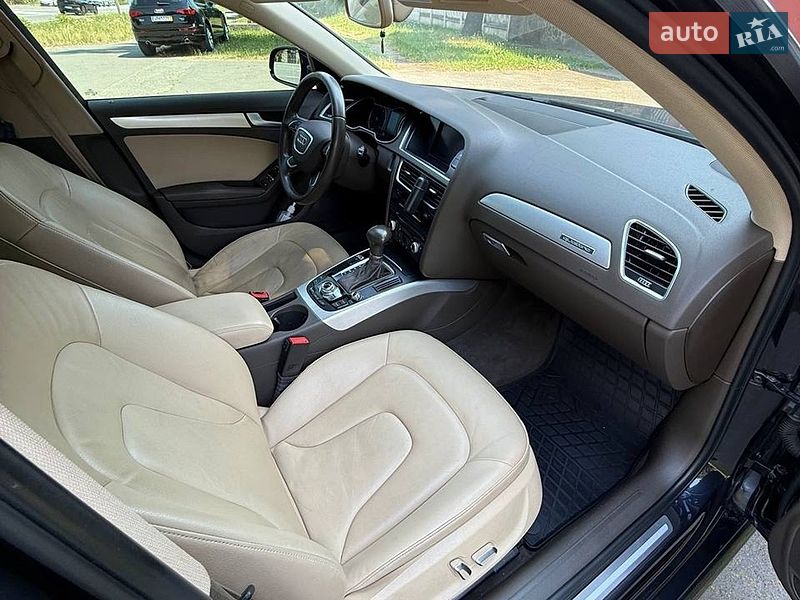 Седан Audi A4 2014 в Хмельницком