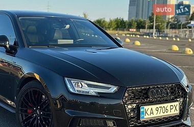 Седан Audi A4 2017 в Киеве