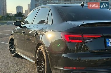 Седан Audi A4 2017 в Киеве