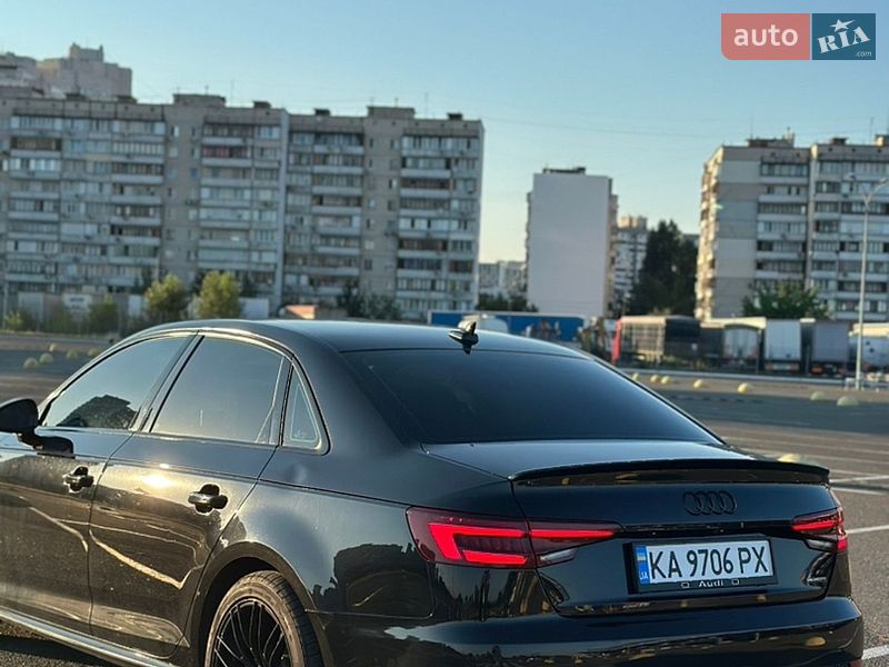 Седан Audi A4 2017 в Киеве