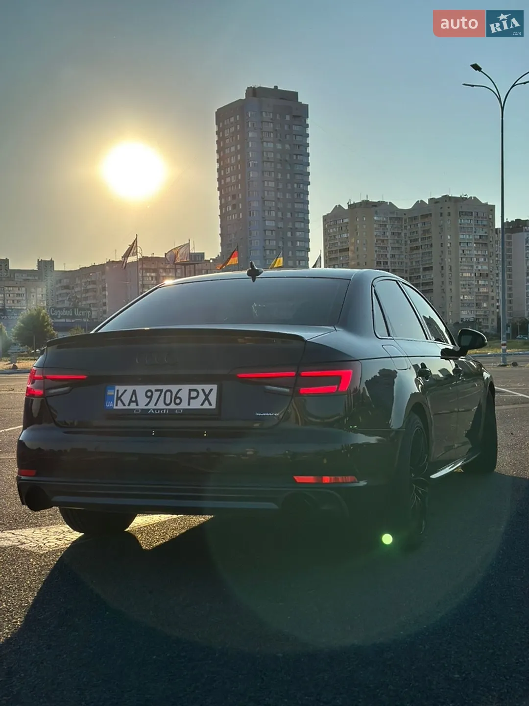 2017 Audi A4 - фото 1