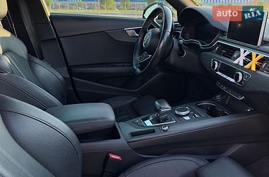 Седан Audi A4 2017 в Киеве