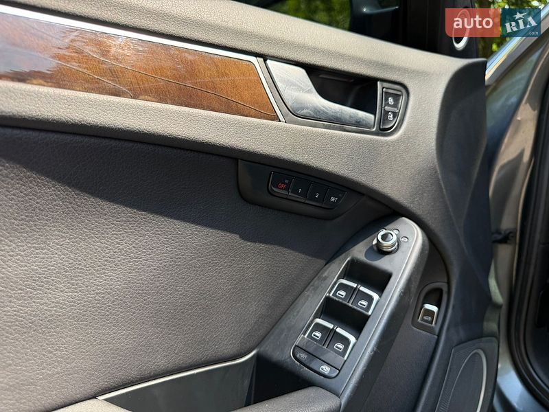 Седан Audi A4 2013 в Тернополе