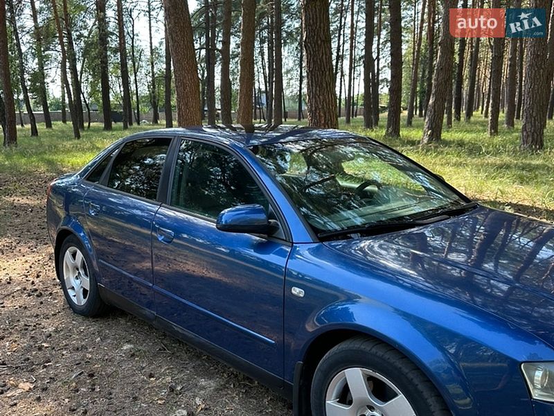 Седан Audi A4 2004 в Чернігові
