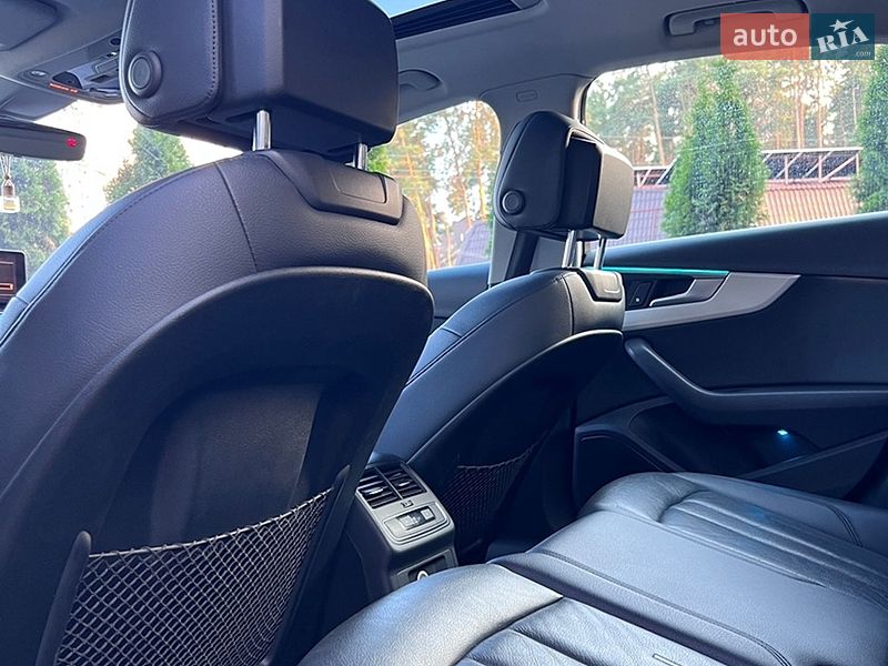 Седан Audi A4 2016 в Киеве