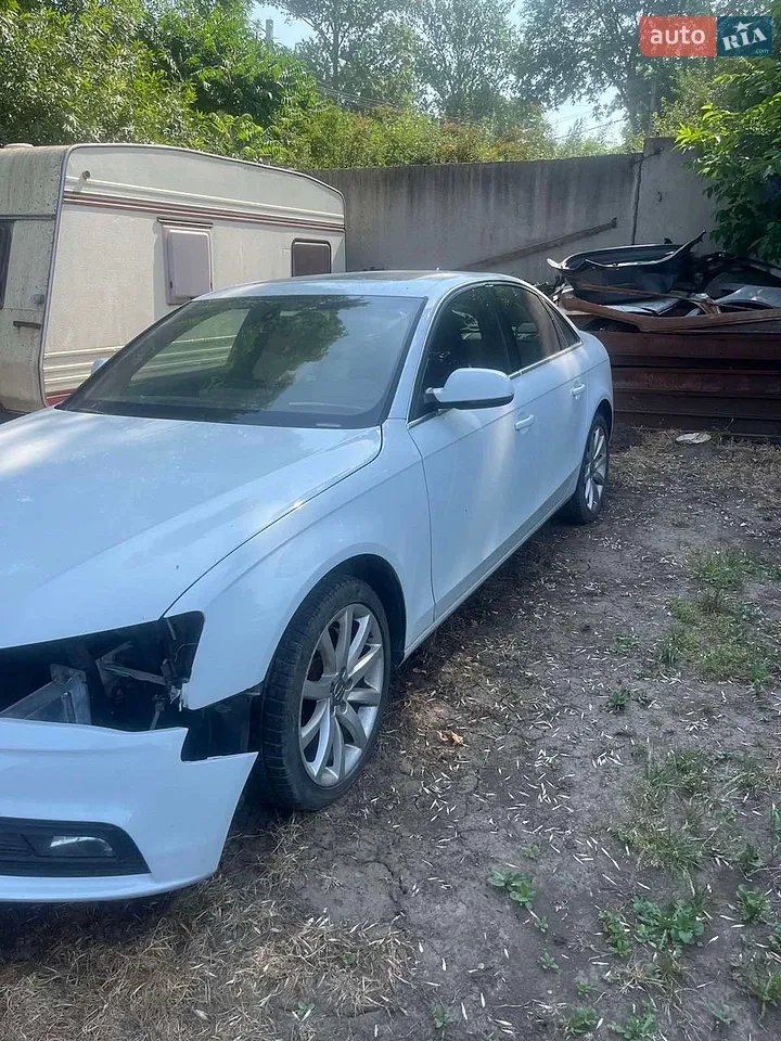 2013 Audi A4 - мініатюра 20