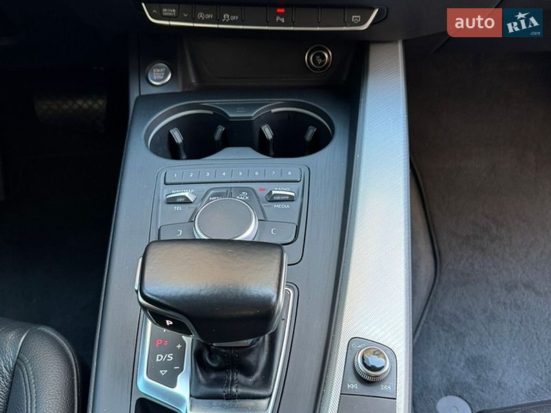 Седан Audi A4 2017 в Києві