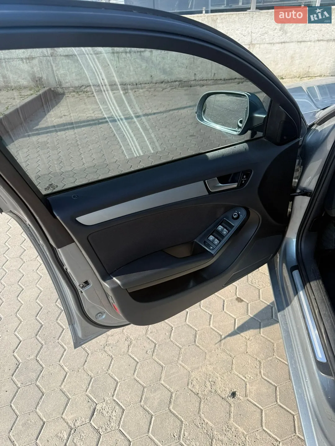 2011 Audi A4 - мініатюра 14