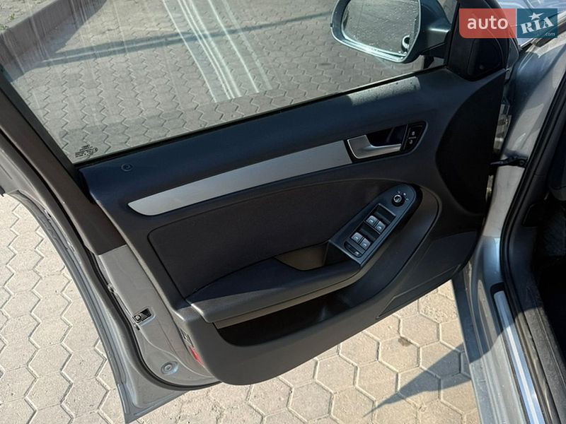 Універсал Audi A4 2011 в Луцьку