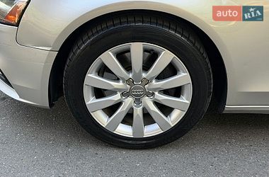 Седан Audi A4 2013 в Дніпрі