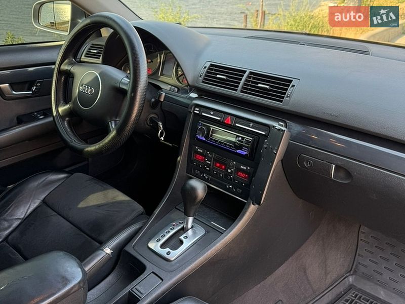 Універсал Audi A4 2003 в Миколаєві