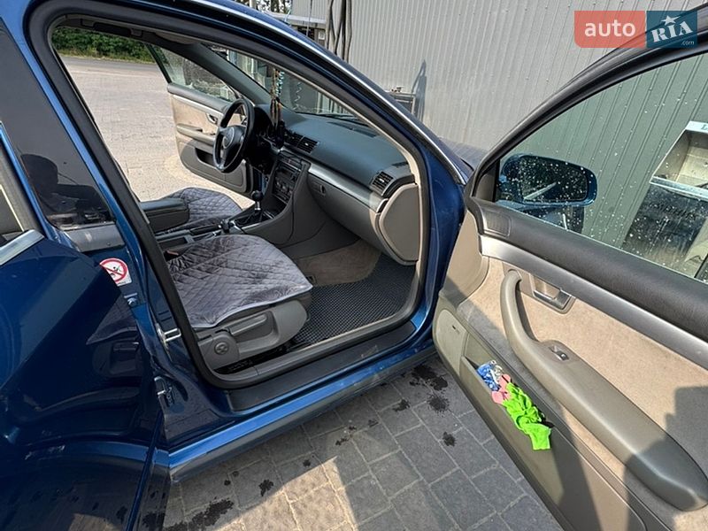 Седан Audi A4 2004 в Ивано-Франковске