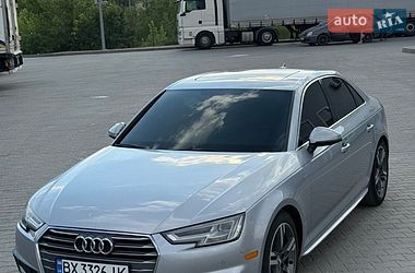 Седан Audi A4 2018 в Хмельницком