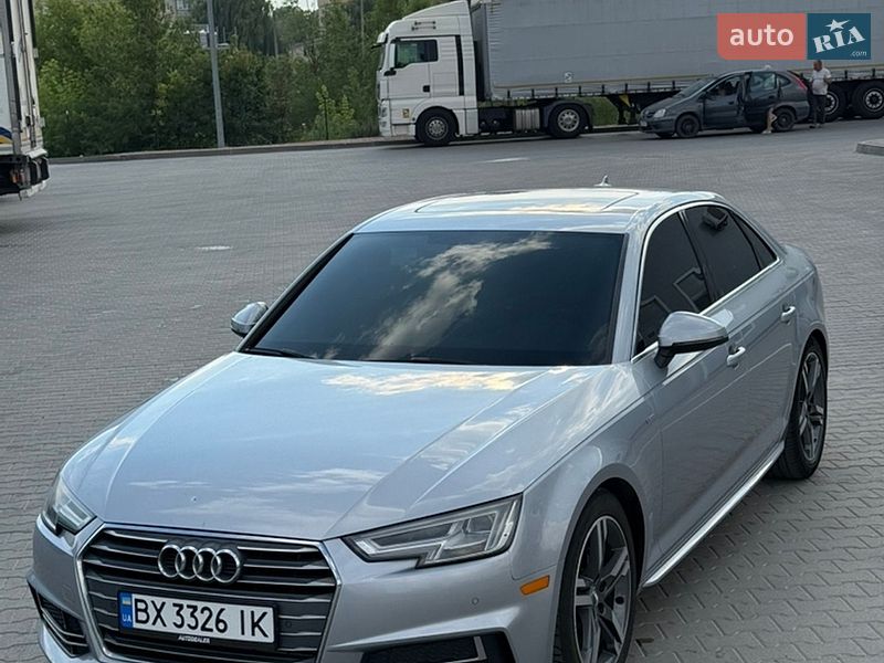 Седан Audi A4 2018 в Хмельницком