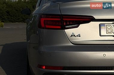Седан Audi A4 2018 в Хмельницком