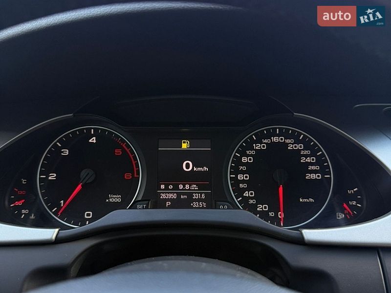Универсал Audi A4 2011 в Хмельницком