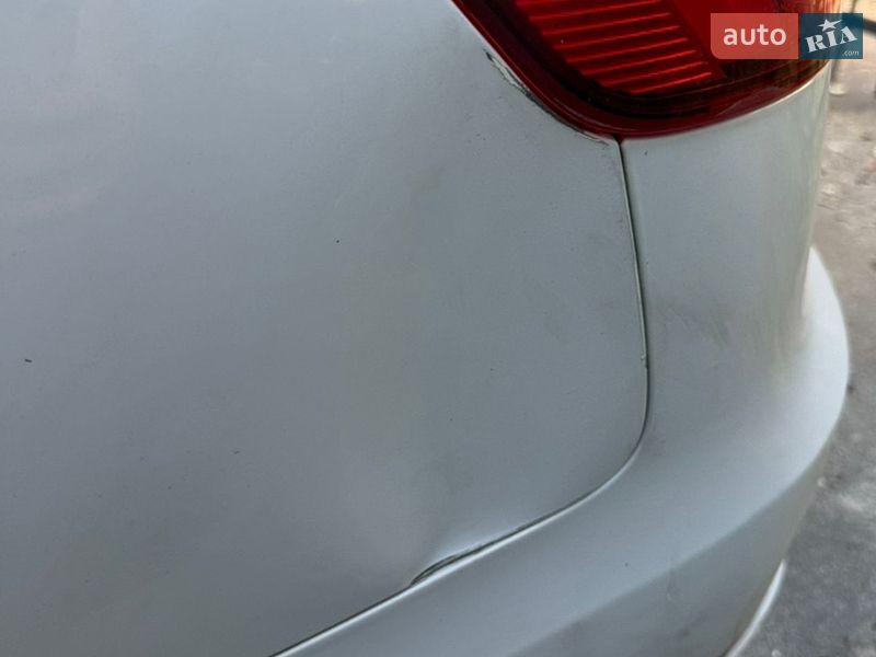 Седан Audi A4 2016 в Киеве