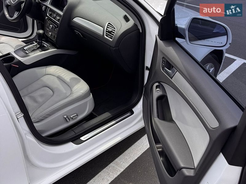 Седан Audi A4 2014 в Буче