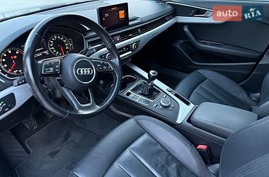 Седан Audi A4 2017 в Луцьку