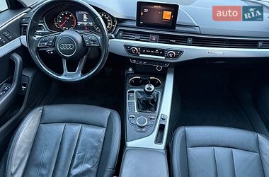 Седан Audi A4 2017 в Луцьку