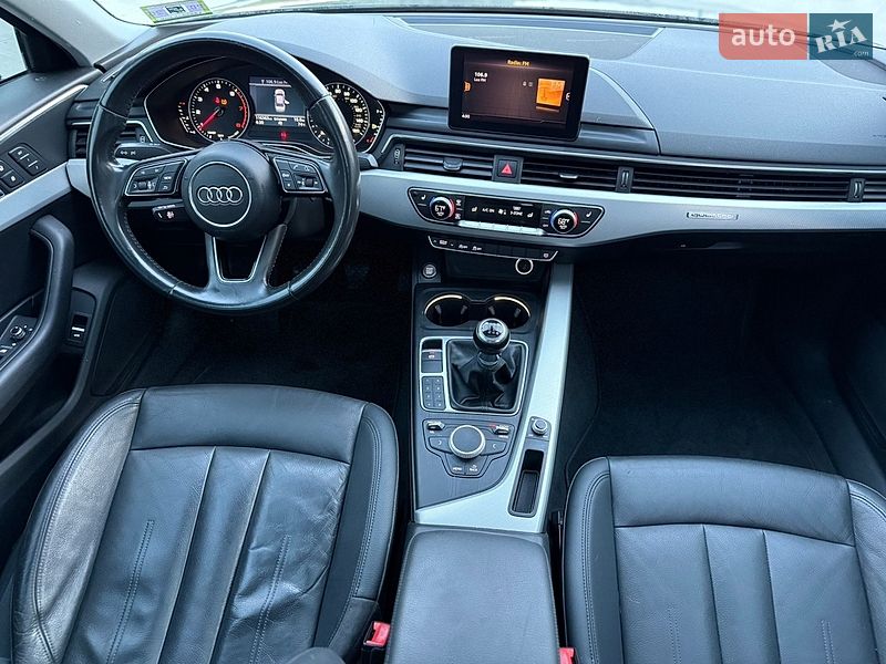 Седан Audi A4 2017 в Луцьку