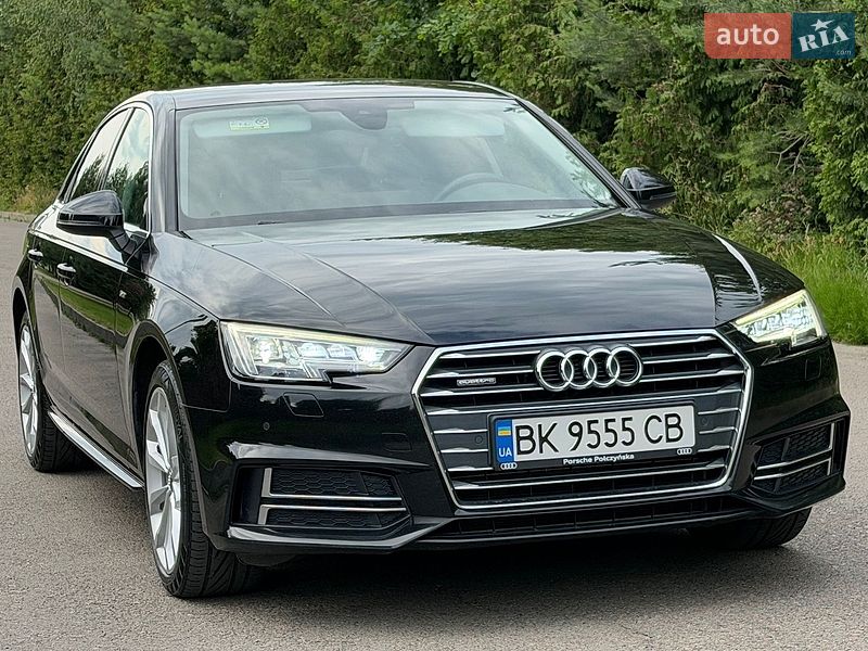 Седан Audi A4 2016 в Рівному