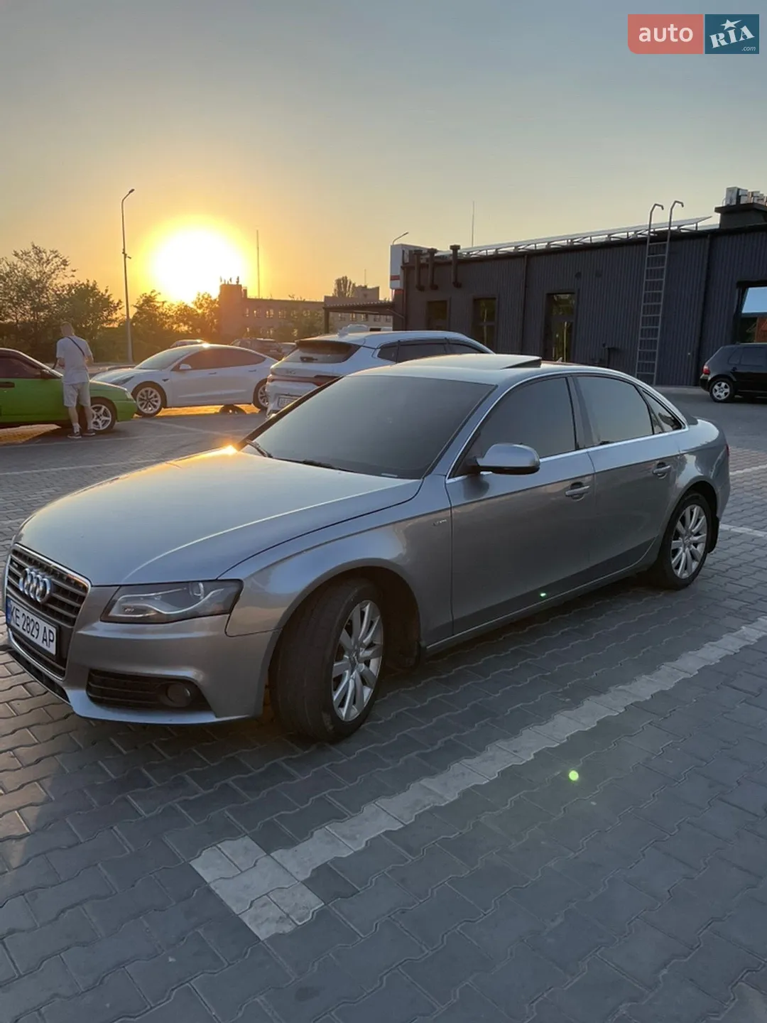 2011 Audi A4 - мініатюра 2