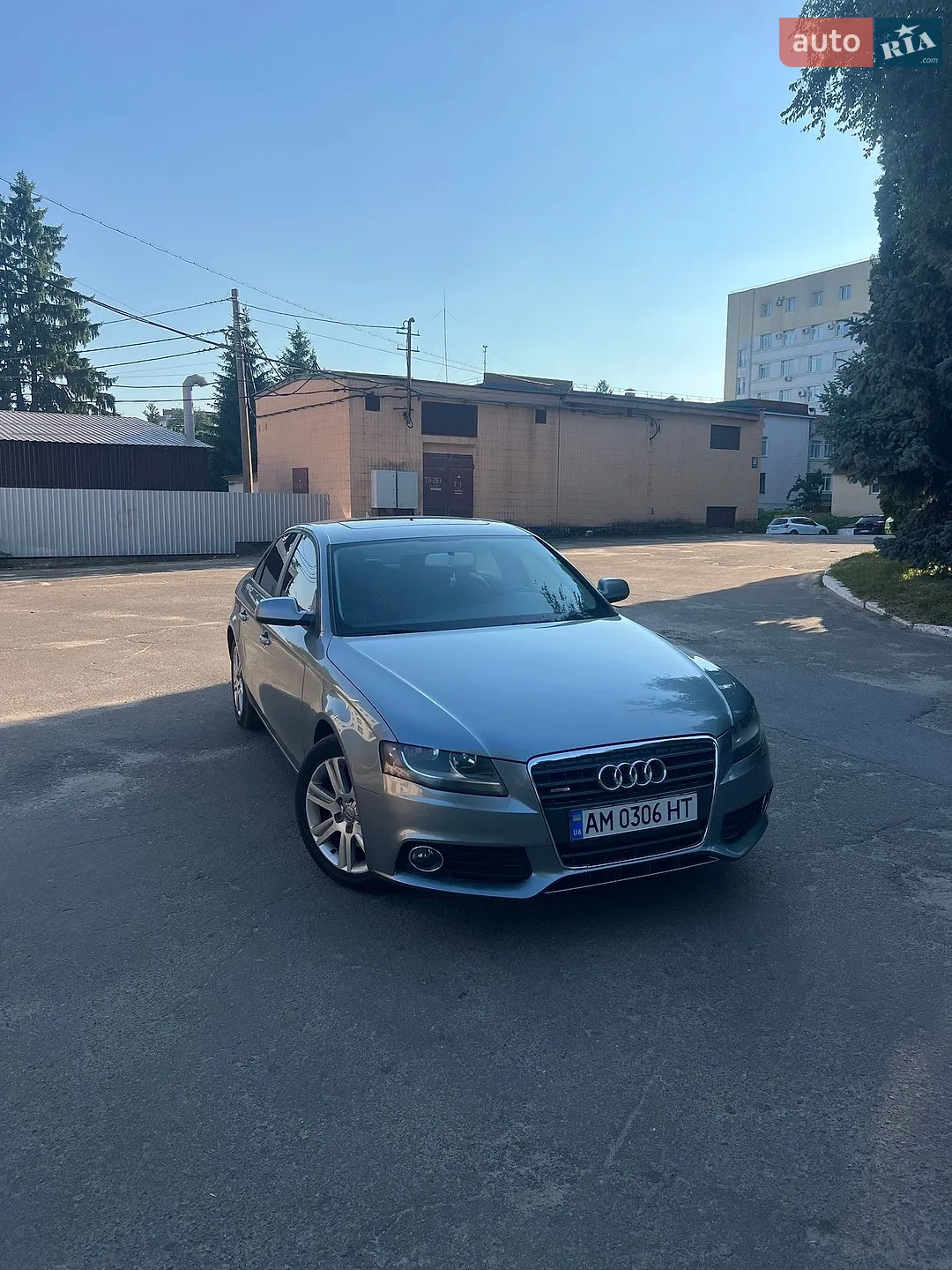 2010 Audi A4 - мініатюра 11