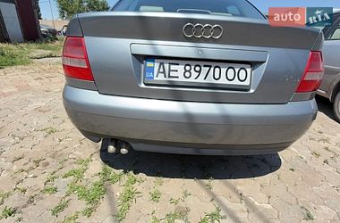 Седан Audi A4 2000 в Кривом Роге