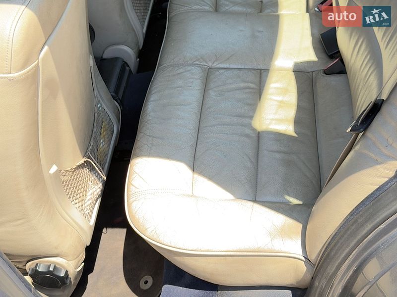 Седан Audi A4 2000 в Кривом Роге