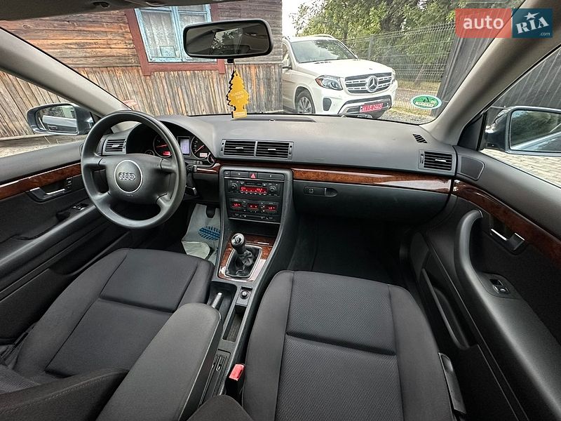 Універсал Audi A4 2004 в Сарнах