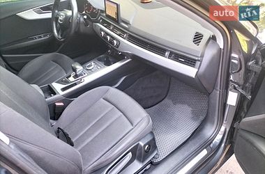 Седан Audi A4 2018 в Александрие