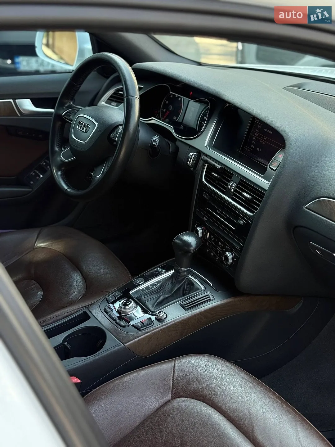 2012 Audi A4 - мініатюра 13